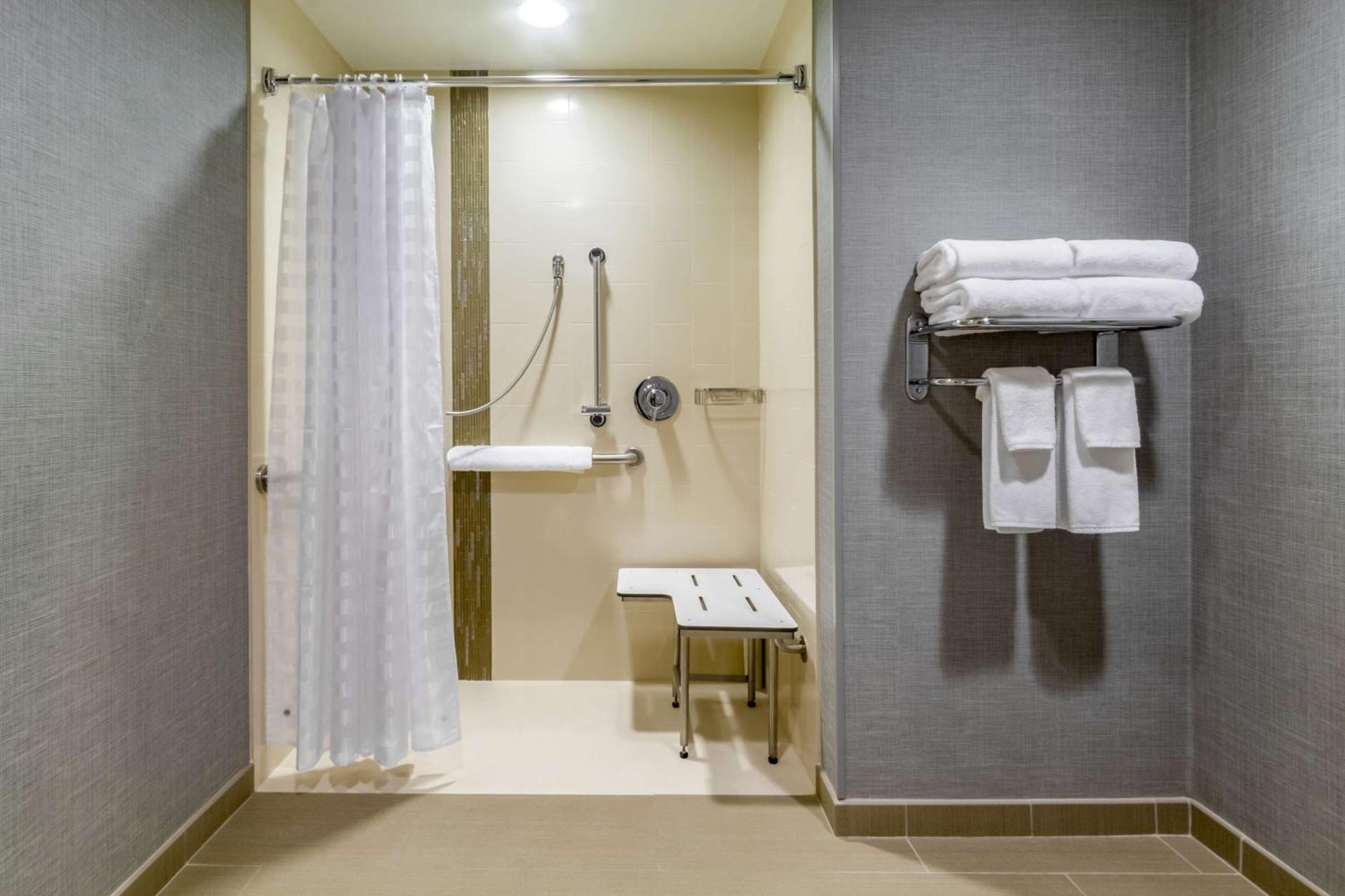 Hyatt Place Blacksburg/University Экстерьер фото