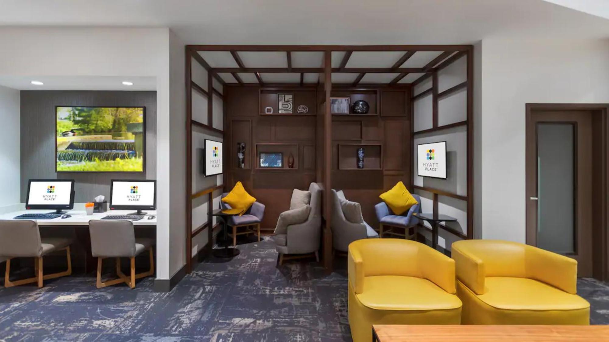 Hyatt Place Blacksburg/University Экстерьер фото
